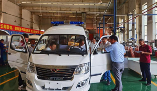 主動出擊 高效作戰—— 金龍專用車事業部批量防疫產品如火如荼生產中(圖2)