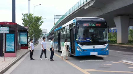 獲8張牌照！中車“智駕”，引領自動駕駛“新浪潮”(圖1)